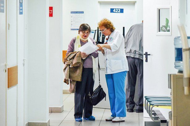Активные граждане могут оценить работу врачей и медсестер столичных поликлиник