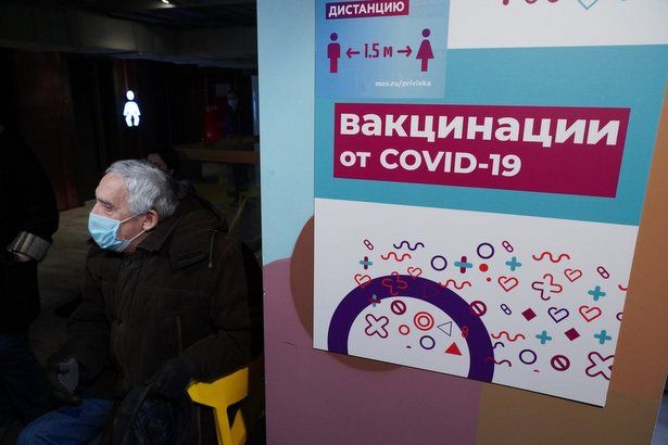 Мобильные пункты вакцинации откроют на строительных объектах в Москве