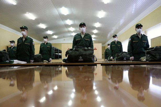 В весенний призыв на военную службу отправятся 25 молодых жителей Матушкино