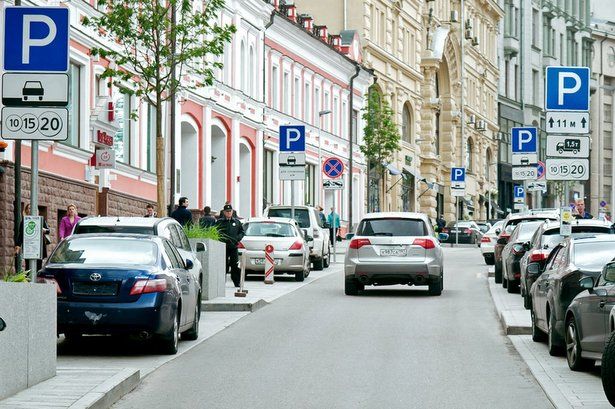 Московские парковки будут бесплатно работать 4 и 5 ноября