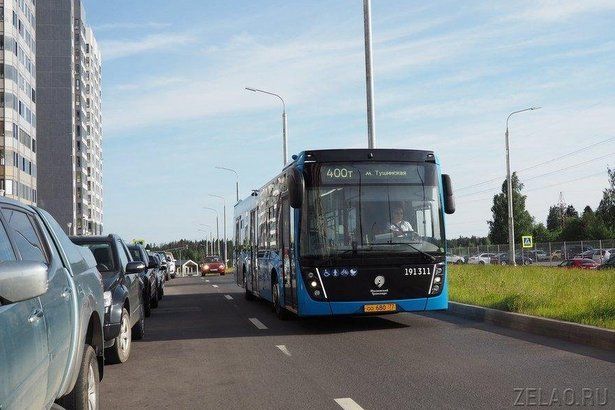 У «400»-х автобусов появились еще остановки на Ленинградском и Пятницком шоссе