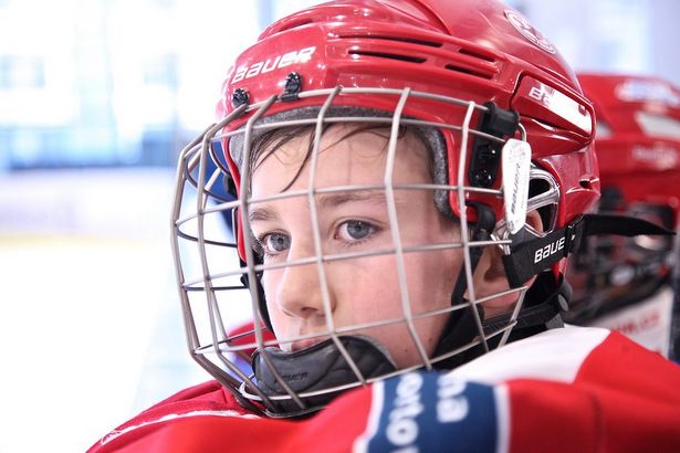 В ГБУ «Заря» можно бесплатно заняться физическим развитием и научиться играть в хоккей