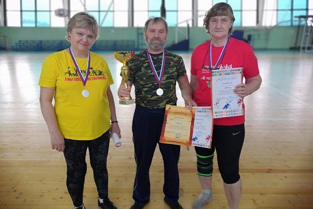 Пенсионеры района Матушкино успешно выступили в окружных соревнованиях