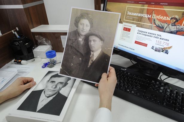 Сотрудники центра «Мои документы» в Матушкино помогут жителям  распечатать фотографии героев войны для «Бессмертного полка»