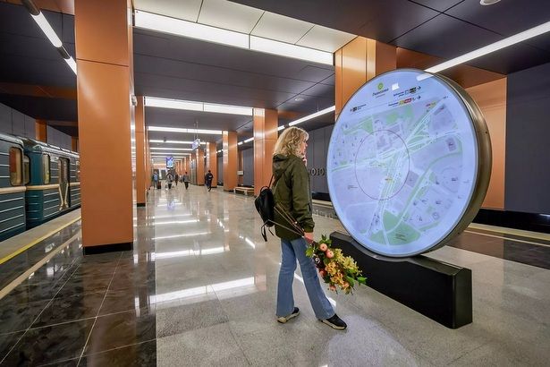 Собянин рассказал об итогах первой недели работы новых станций салатовой линии метро
