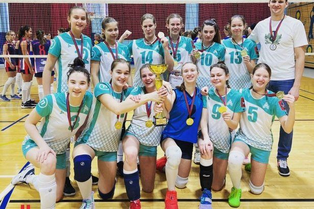 Женская команда Зеленограда по волейболу вышла в финал Первенства России