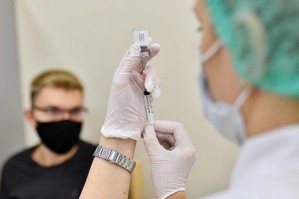 Отечественная вакцина «Спутник V» одобрена уже в 46 странах
