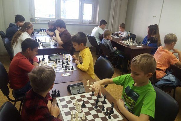 Шахматный турнир в районе Матушкино собрал около сорока юных участников