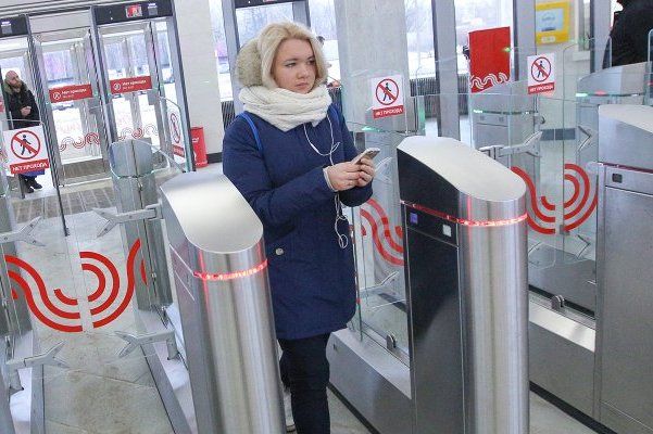 Москва сохранит льготный проезд в транспорте для врачей старше 65 лет