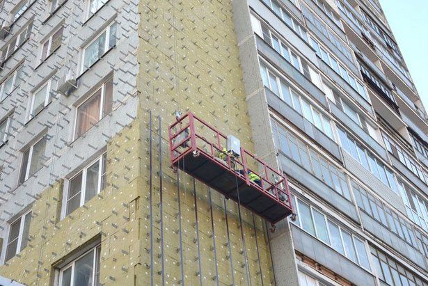 На фасадах высотных домов по Центральному проспекту обновят лоджии