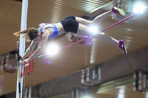Российские атлеты покажут в «Лужниках» мастерство прыжков с шестом