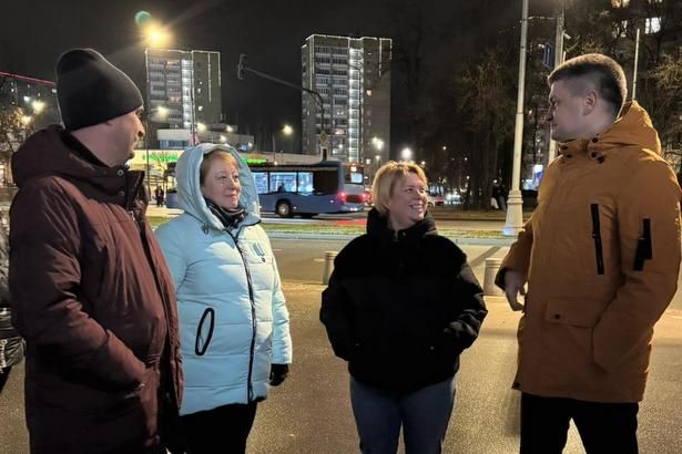 Глава района Матушкино Антон Гущин 2 декабря провел обход территории 4 микрорайона