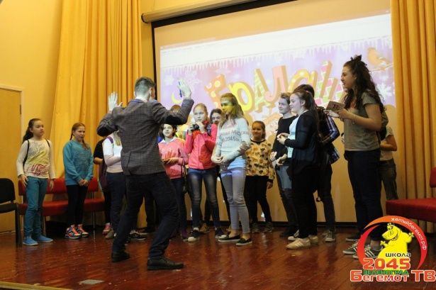 Старшеклассники Школы №842 приняли участие в журналистском «Зимнике» пресс-центра «Бегемот ТВ» 