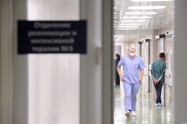 Во всех больницах Москвы разрешили навещать пациентов реанимационных отделений