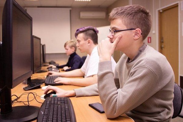 Центр компьютерного обучения МИЭТ приглашает на бесплатные занятия