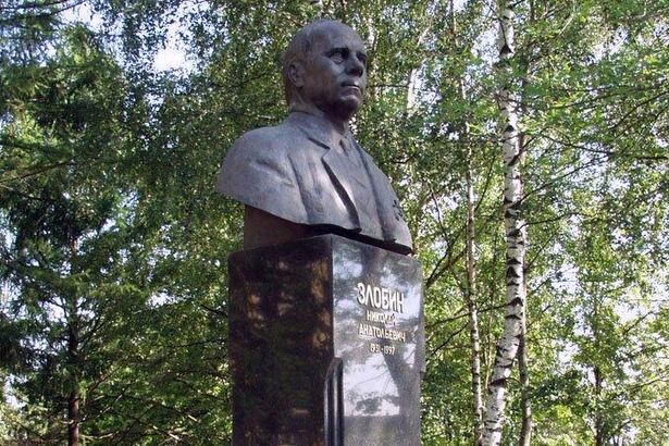 В Зеленограде собираются отреставрировать памятник строителю Злобину