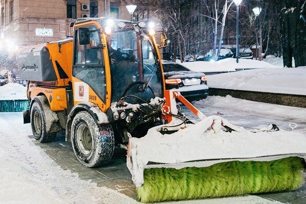 С начала зимы с дворовых территорий Матушкино вывезено более 16 тысяч кубометров снега