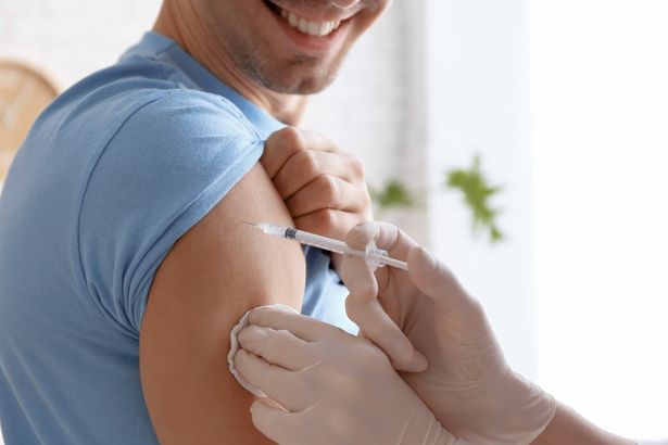 Вакцинация защитит от гриппа людей с хроническими заболеваниями