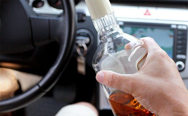Лишенного прав водителя задержали в Матушкино за езду в пьяном виде