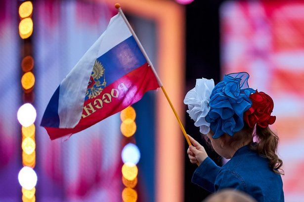 В честь 350-летия российского флага в Москве пройдет большая праздничная программа