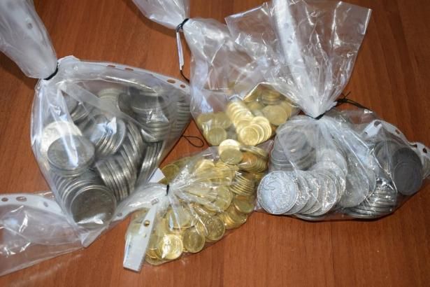 Житель Зеленограда отдал аферисту 140 тысяч рублей за фальшивые монеты