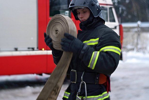 Пожарный отряд МЧС Зеленограда приглашает на работу мужчин от 18 до 40 лет