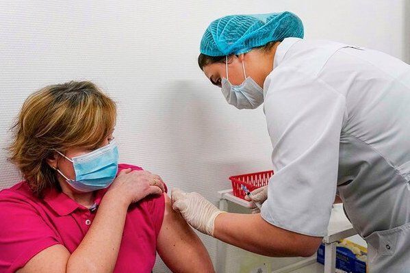 Юристы подтвердили законность решения об обязательной вакцинации в Москве