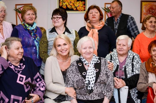 Ирина Белых встретилась с посетителями дневного отделения ЦСО Зеленограда