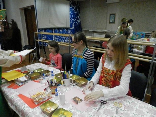 В ГБУ «Заря» прошла праздничная программа для жителей Матушкино