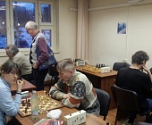 Московские ветераны шахмат обыграли зеленоградцев на турнире в Матушкино