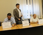 Глава управы обсудил с жителями Матушкино вопросы досуга и оплаты услуг ЖКХ