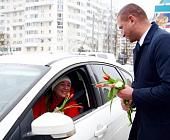 В Зеленограде и Москве отметили 8 Марта: музыка, цветы и слова благодарности