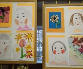Воспитанники ГБУ «Заря» в Матушкино подготовили ко Дню матери выставку творческих работ