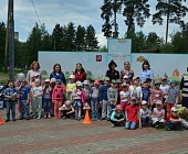 Группа по пропаганде ОБ ДПС ГИБДД Зеленограда стоит на страже безопасности детей и их родителей