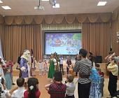 В школе района Матушкино прошли новогодние елки для детей