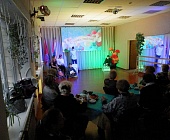Пожилых жителей Матушкино в День старшего поколения порадовали  праздничным концертом