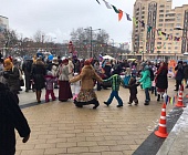 На площади Юности отпраздновали Широкую Масленицу