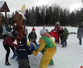 На «Поляне сказок» в Матушкино прошел спортивный праздник для жителей