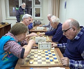 Зеленоградские шашисты выявили сильнейших на турнире в ГБУ «Заря»