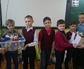 Школьники района Матушкино активно участвуют в акции «Добрые крышечки»