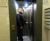 В Матушкино муниципальные депутаты провели заседание, а также проверили работу лифтов