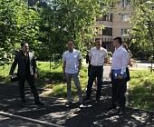 Префект ЗелАО Анатолий Смирнов осмотрел ряд дворов в Матушкино